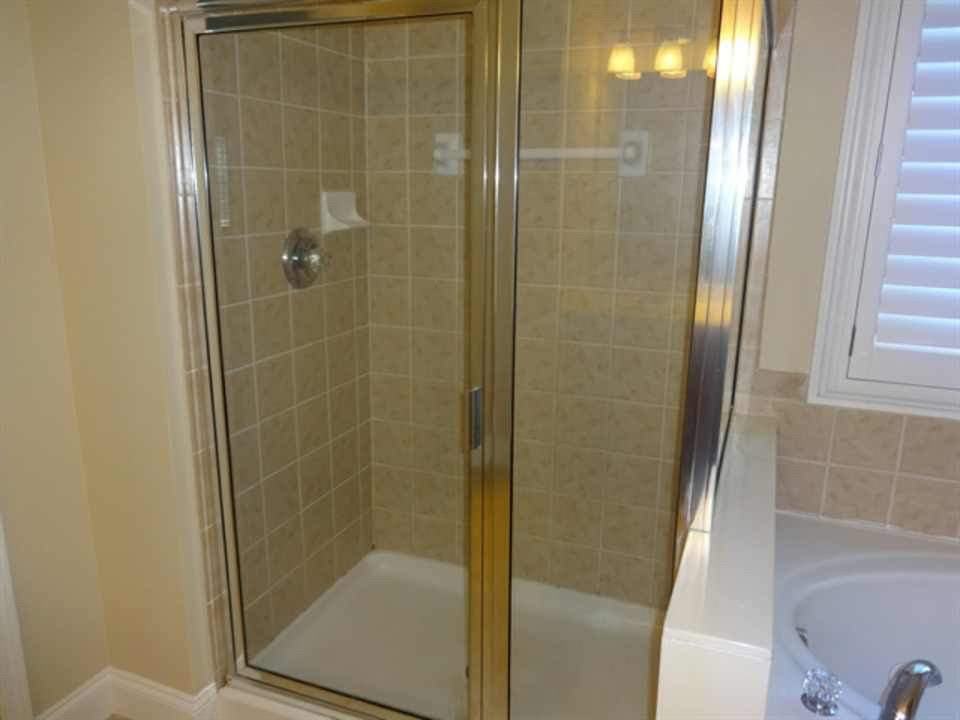 800 Merlock Pass - Photo 2 of 15