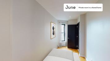 featured image of 953 Columbus Ave #B