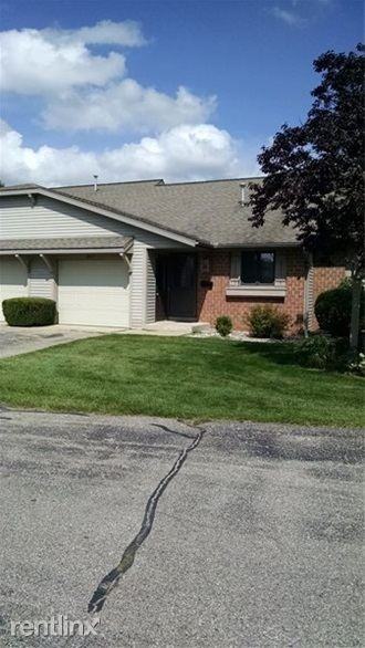 Royal Park Condominiums Apartments 211 Parkside Dr, Zeeland, MI 49464