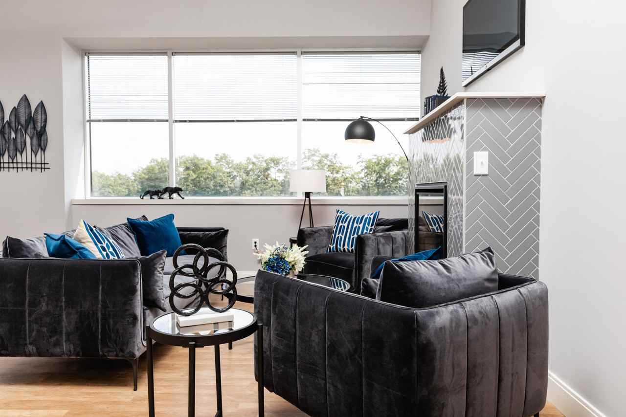 Huntington Exchange Merrimack - Photo 7 of 44