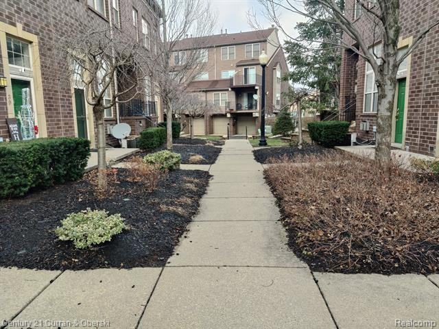 41 Georgetown Ct - Photo 3 of 15