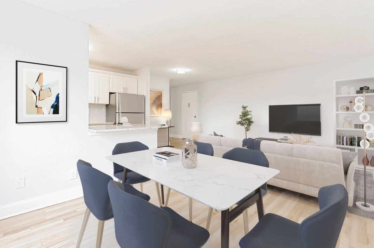 Eagle Rock Apartments at Carle Place 401 E Jericho Tpke, Carle Place