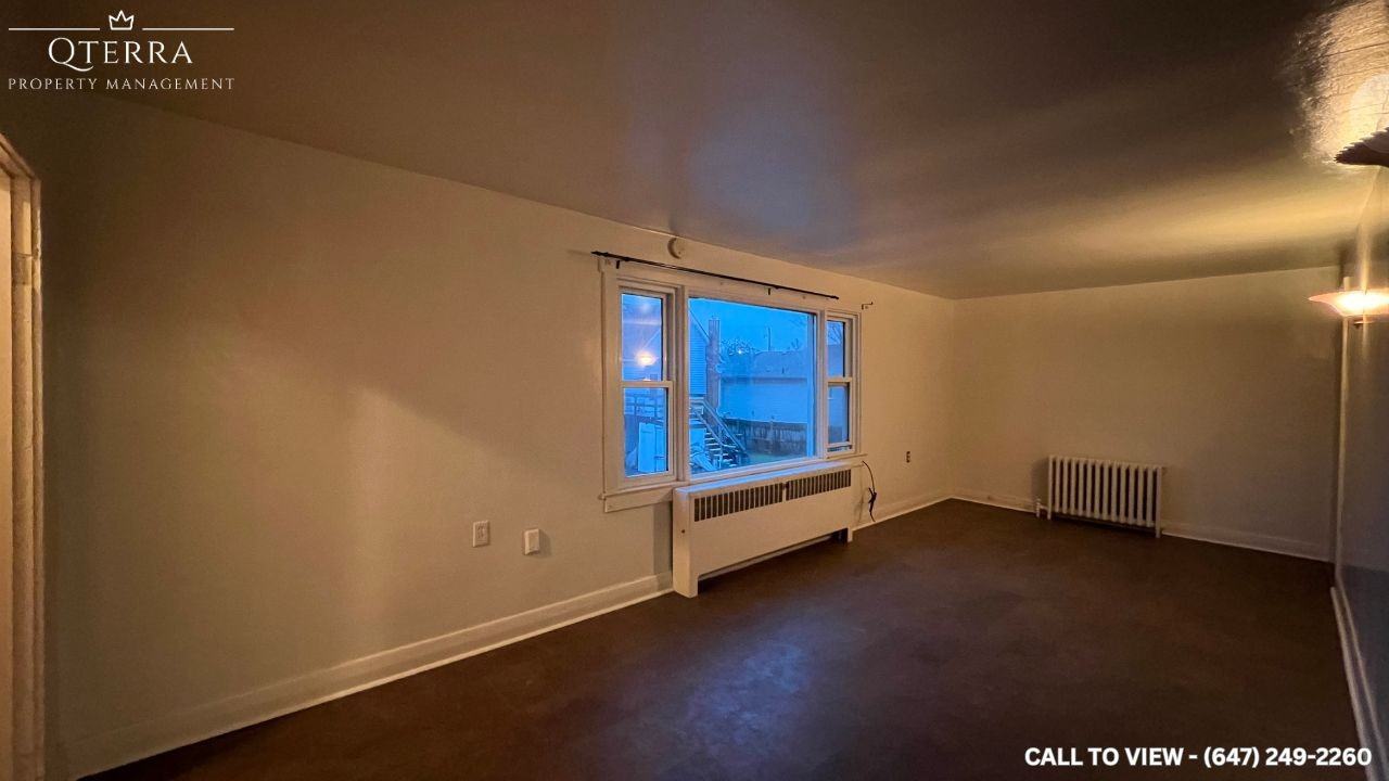 D - 258 Henrietta St, Fort Erie, Niagara, Ontario - Photo 2 of 7