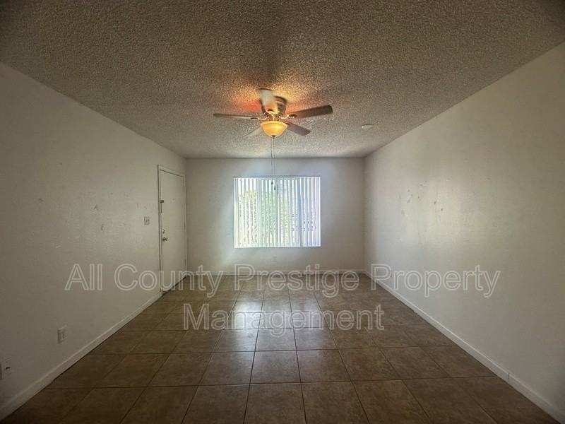 905 S Dorsey Ln #210 - Photo 6 of 20