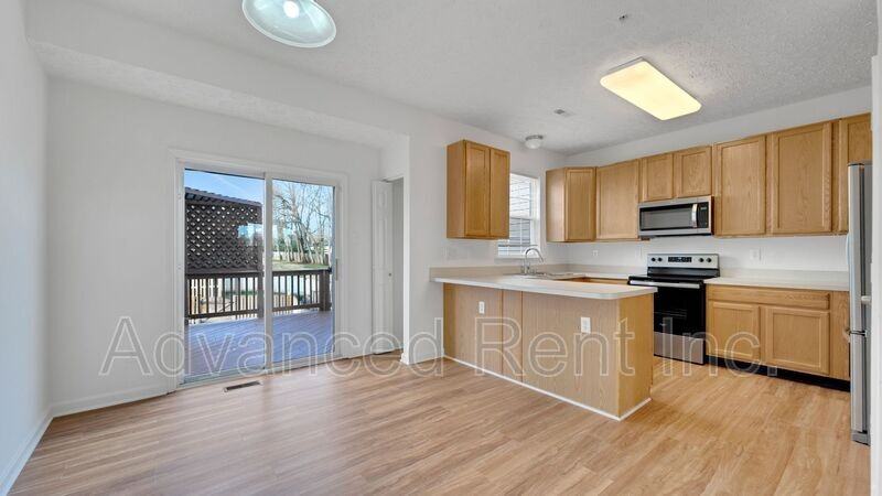 1404 Roman Ridge Way - Photo 5 of 29