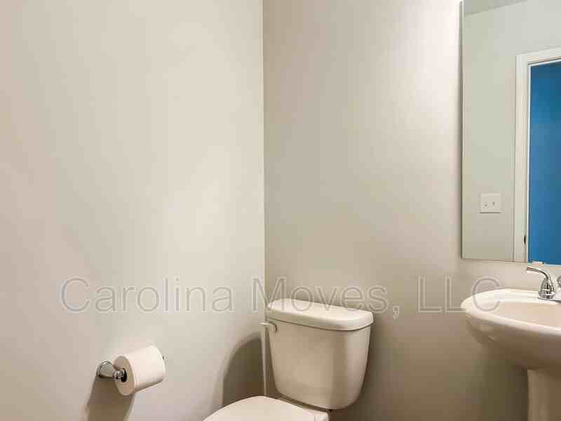 345 Carramore Dr - Photo 4 of 24