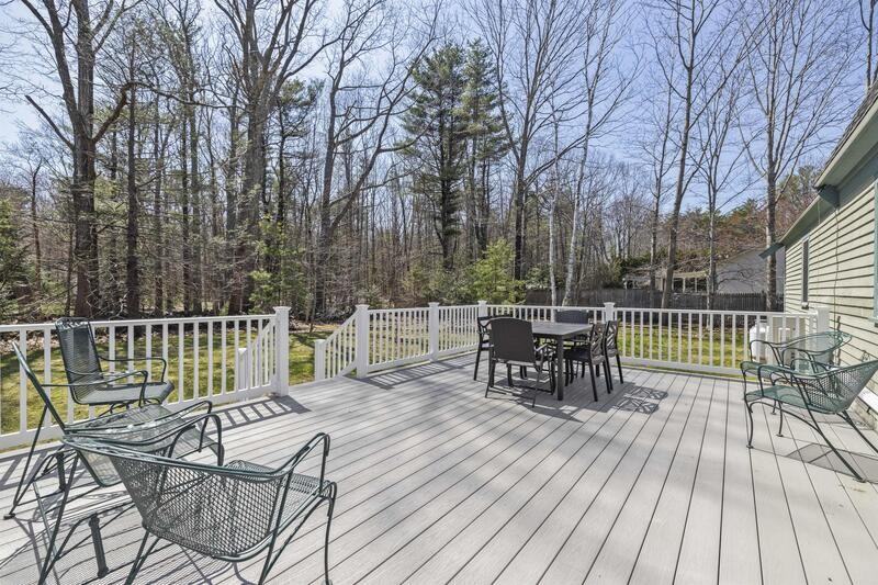 151 Edgewood Cir - Photo 3 of 40