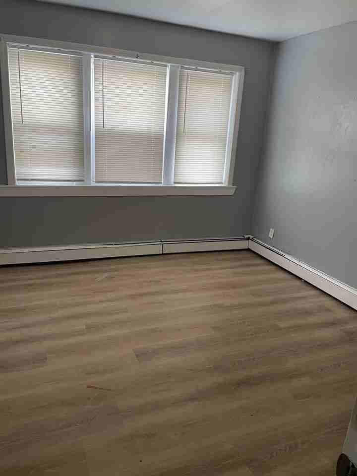 150 Walnut Avenue #1L - Photo 3 of 10