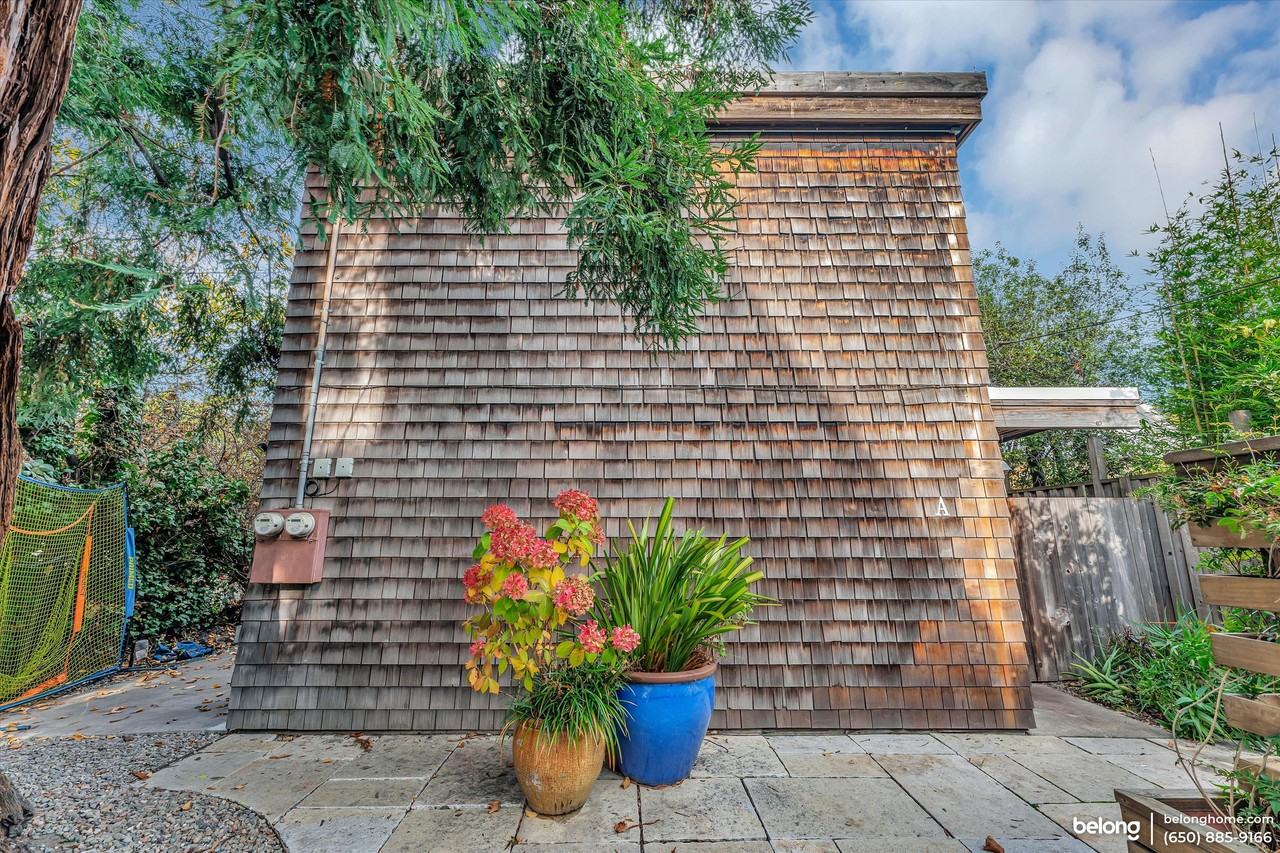 2223 Ward St #A - Photo 2 of 21