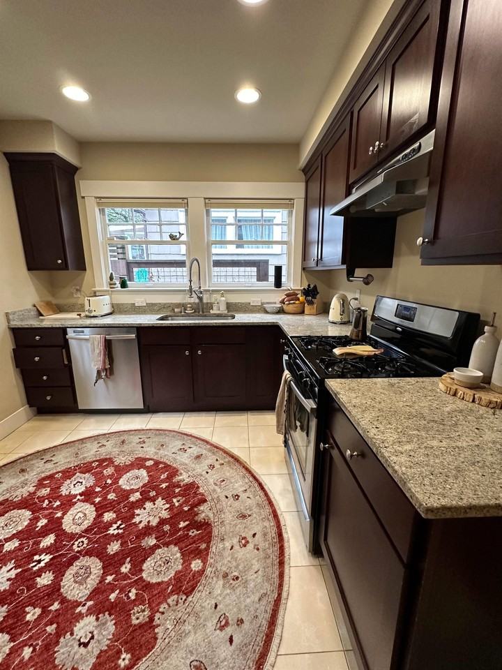 335 23rd Ave E #1 - Photo 6 of 28