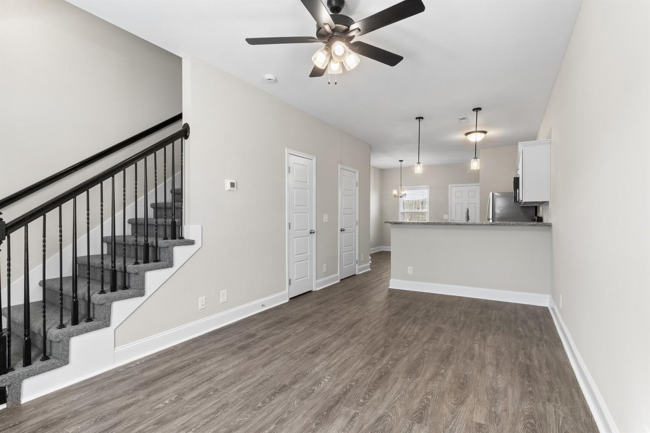 203 Copeland Rd Bldg B #6 - Photo 2 of 13