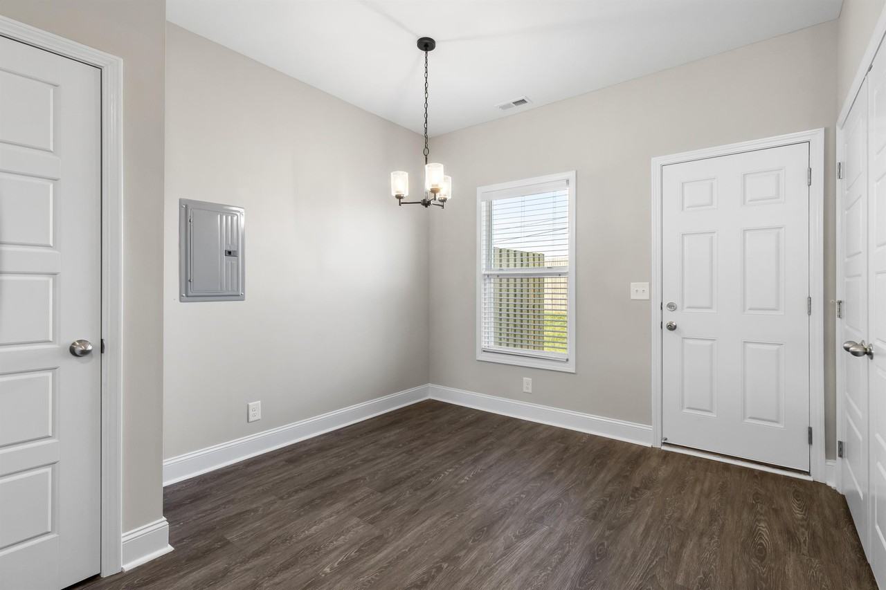 203 Copeland Rd Bldg B #6 - Photo 5 of 13