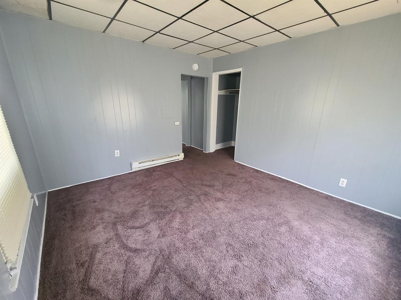 526 E Walnut St #A - Photo 2 of 4