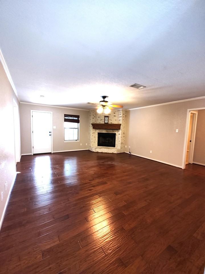 45 Robinhood Ln #1 - Photo 4 of 41