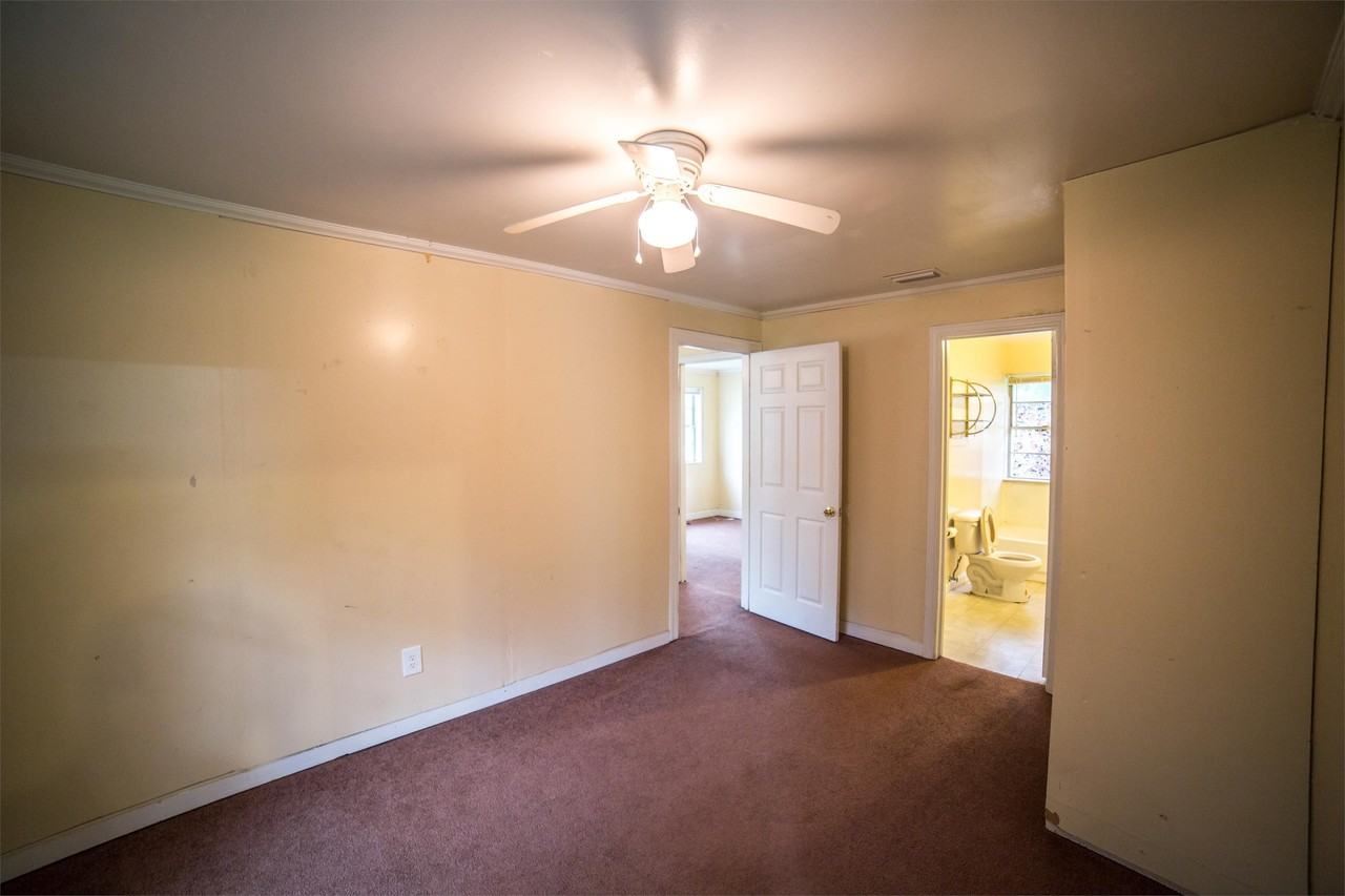 1127 Nw 16th Ave - Photo 3 of 14