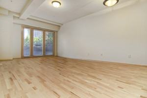 22 E Dayton Street - Photo 6 of 9