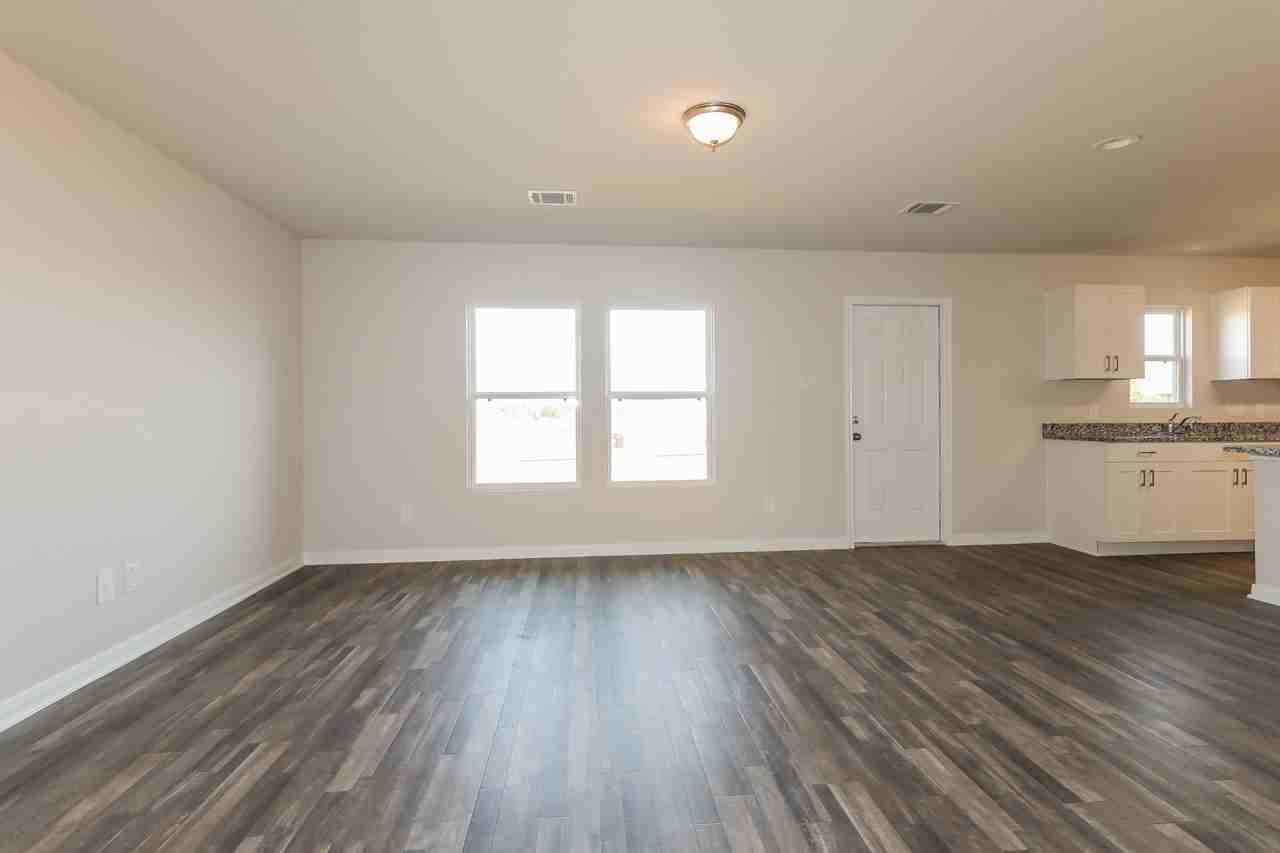 14178 Harlequine Dr - Photo 3 of 18