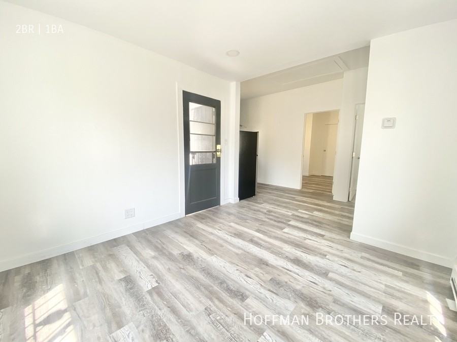 2824 Darwin Ave #B - Photo 3 of 8