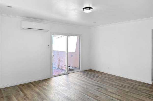 777 Larimore Ave - Photo 3 of 21