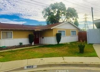 8552 Sheffield Rd - Photo 2 of 15