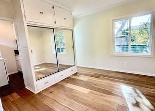 8914 Krueger St - Photo 2 of 8