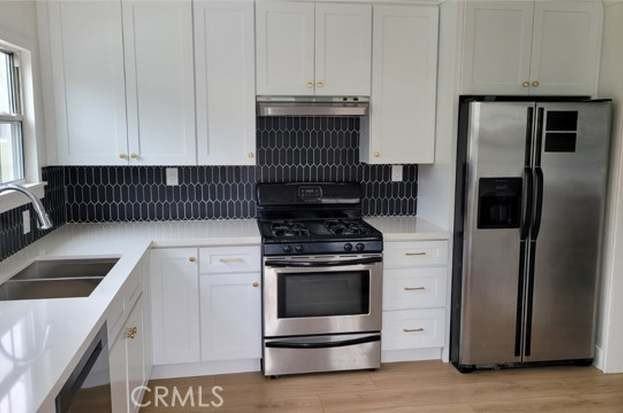 9010 Hubbard St - Photo 3 of 12