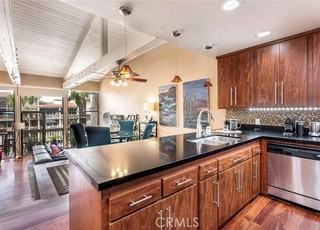 9331 Marina Pacifica Dr N #KEY1 - Photo 2 of 19