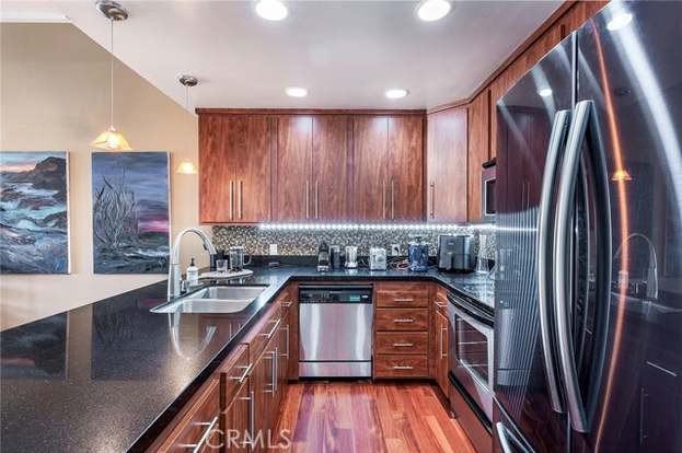 9331 Marina Pacifica Dr N #KEY1 - Photo 3 of 19