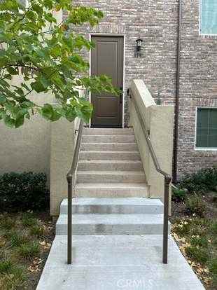 986 Newberry Ln - Photo 3 of 16