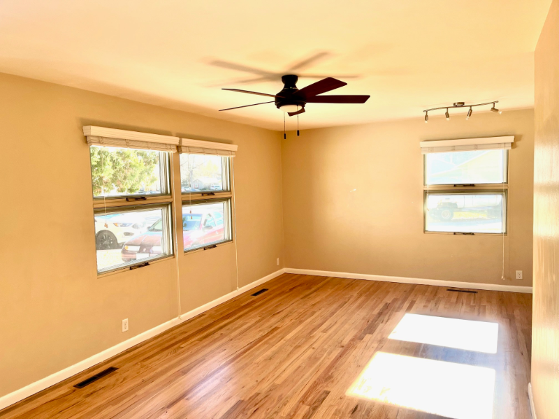 1856 Homer Dr - Photo 3 of 18