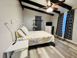 featured image of 1514 Nw Columbia Ave