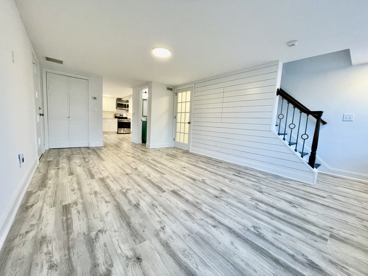 90 Naugatuck Ave #2 - Photo 3 of 17