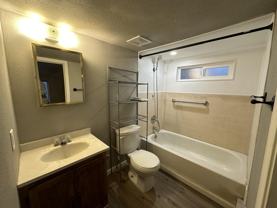 659 Elm St #1-2 - Photo 1 of 1