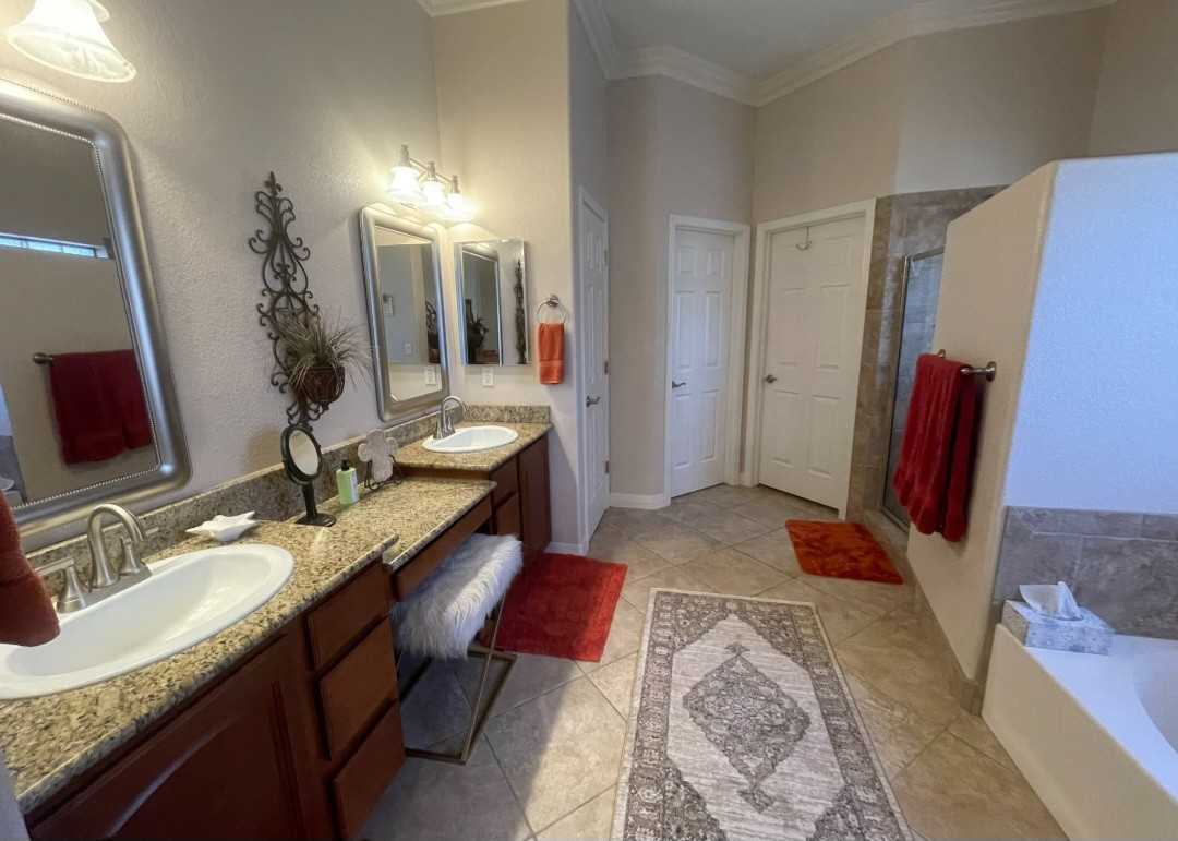 1961 E Lipan Blvd #1 - Photo 7 of 17