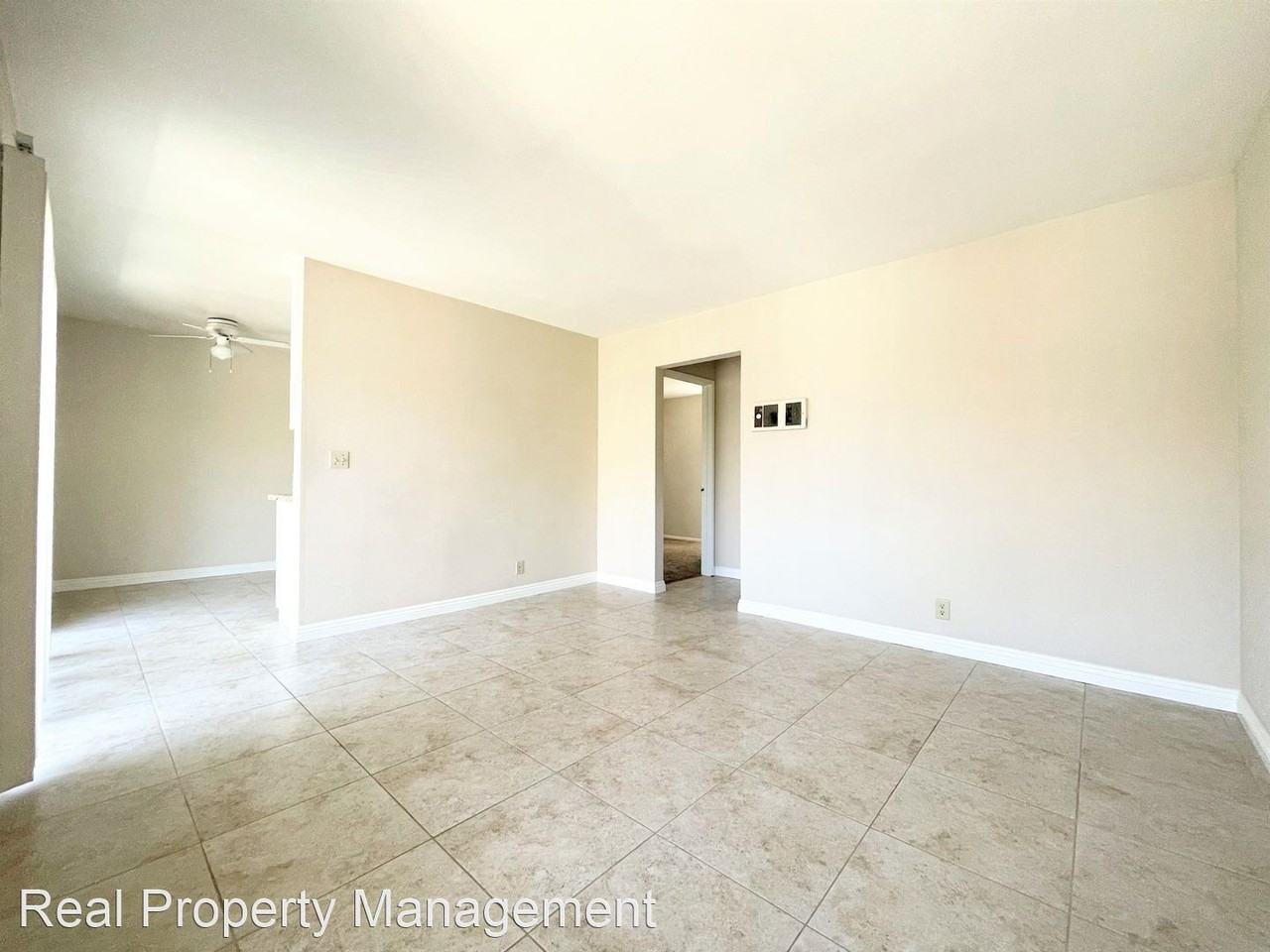 Seapine Apartments - Photo 2 of 13