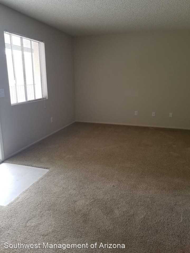 1910 S. Avenue A - Photo 3 of 5