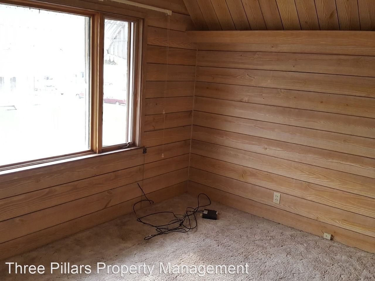 108 2nd St SW - Photo 2 of 2