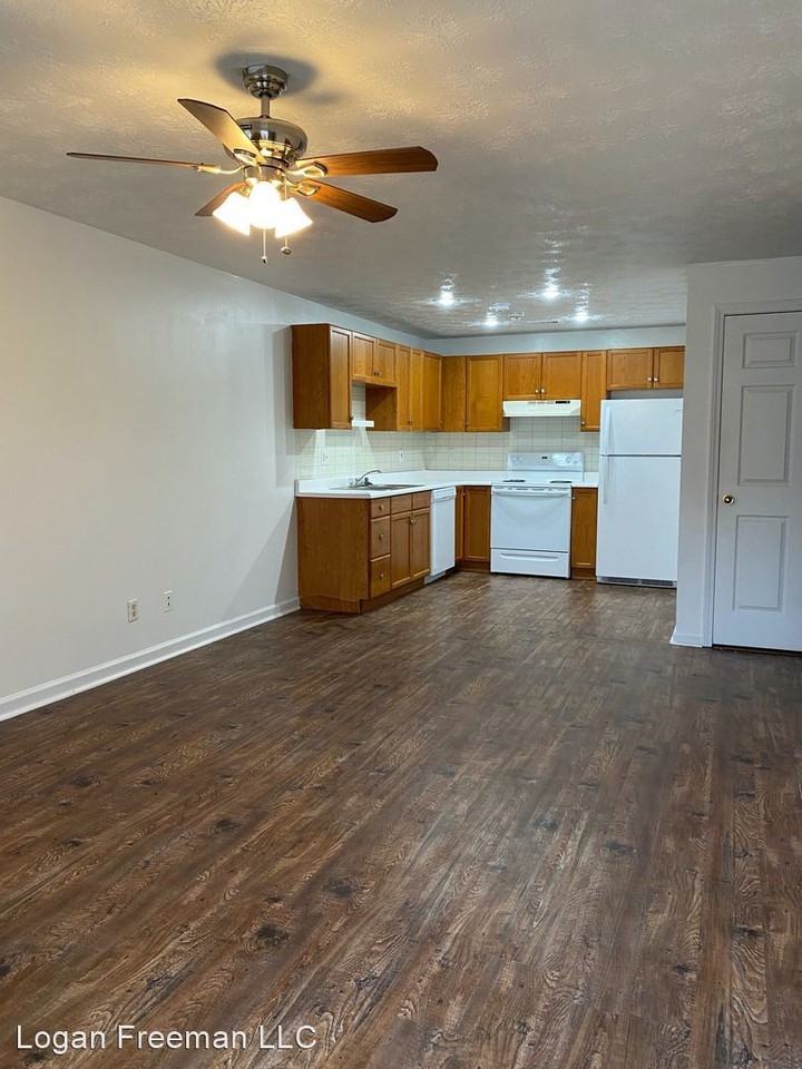 13 Crescent View Drive - Photo 2 of 8