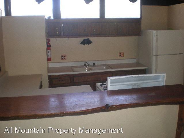 770 W Aeroplane Blvd - Photo 3 of 7