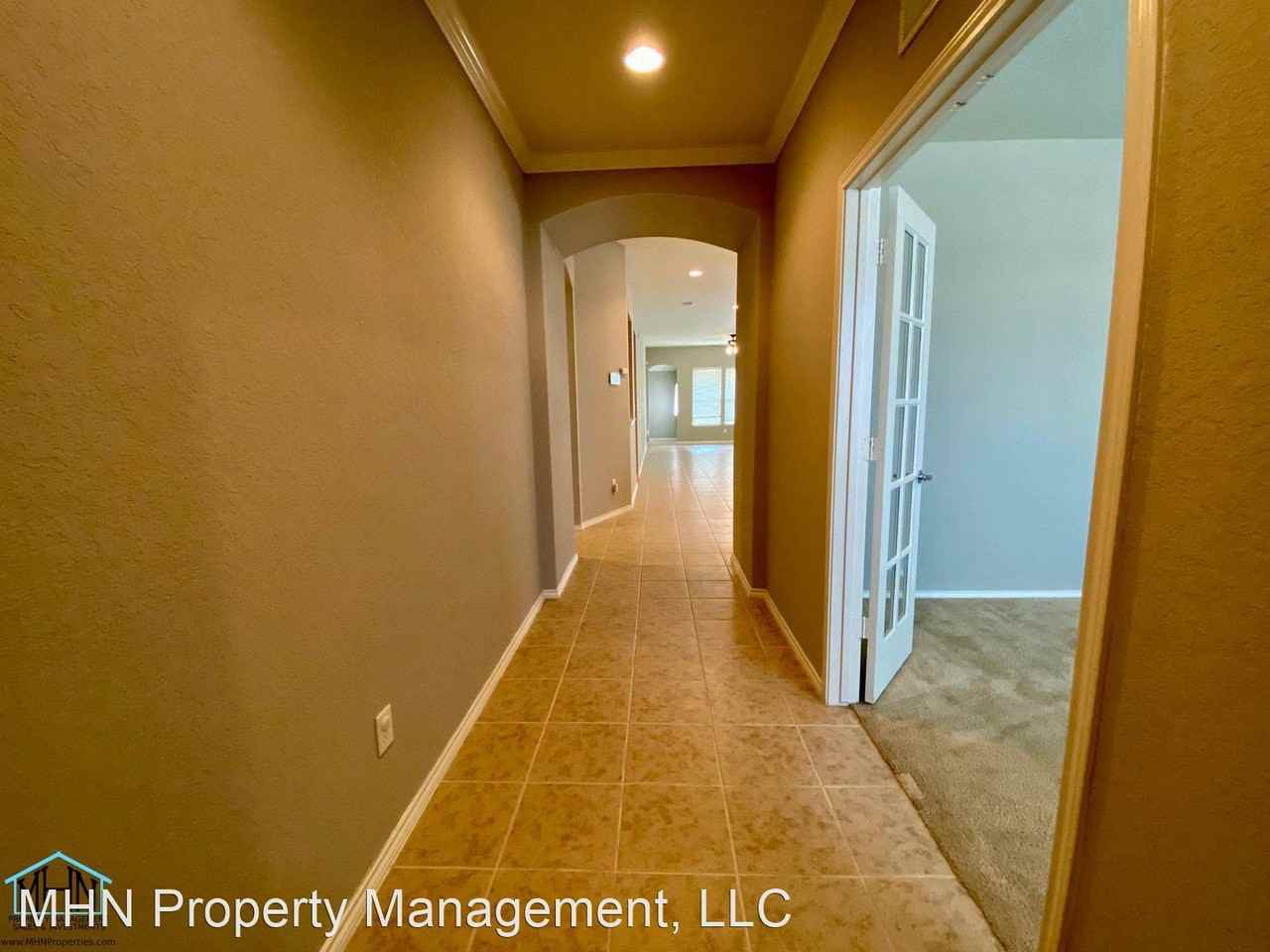 12852 Laurel Brush - Photo 3 of 27