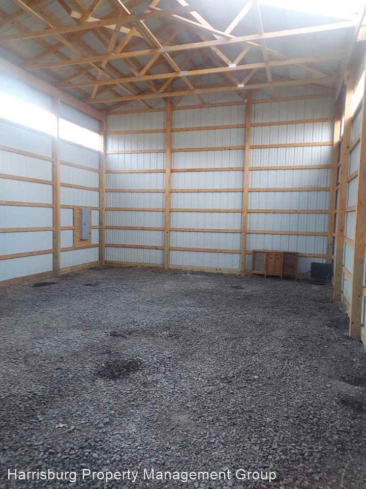 1-3 W Market St - Photo 3 of 6