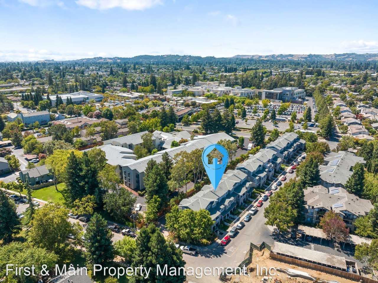 105 Firefly Ln - Photo 3 of 32