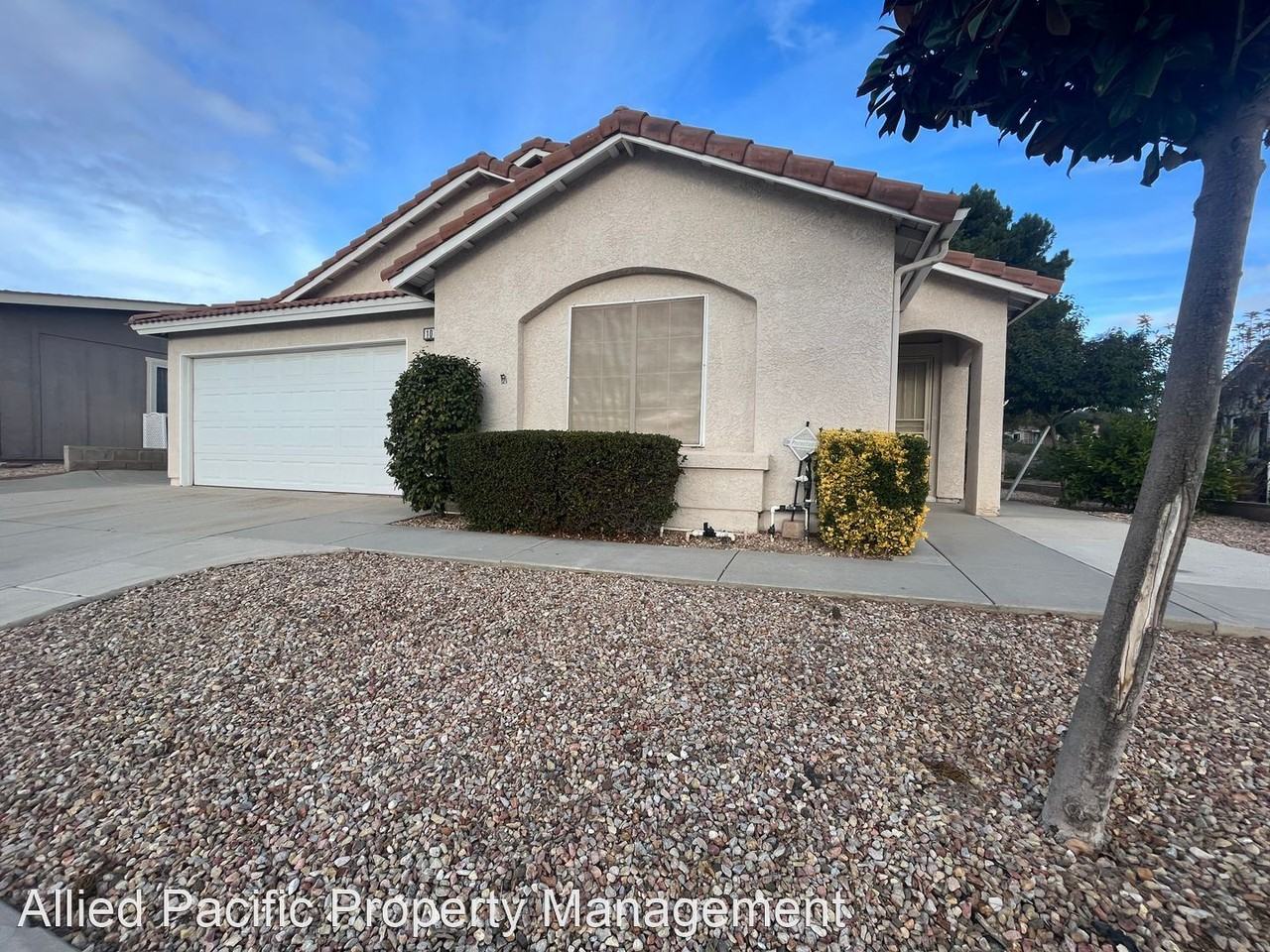 10770 Deerfield Dr - Photo 3 of 24