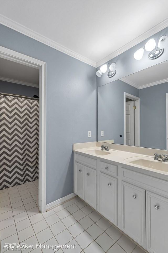 9368 Stonebriar Cir - Photo 3 of 42