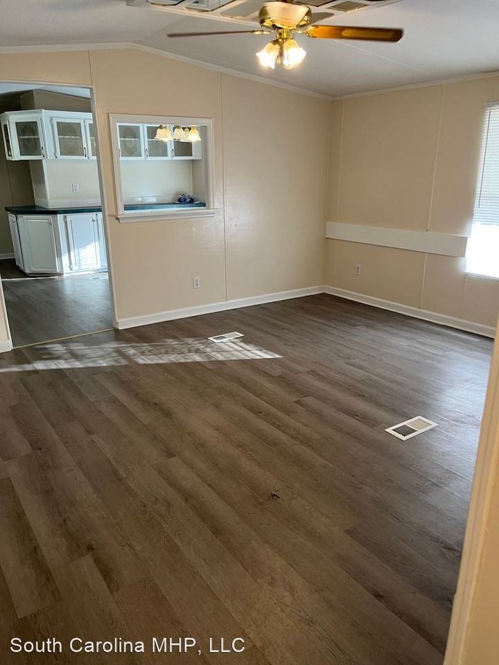 212 R Bar M Ranch Road - Photo 2 of 15