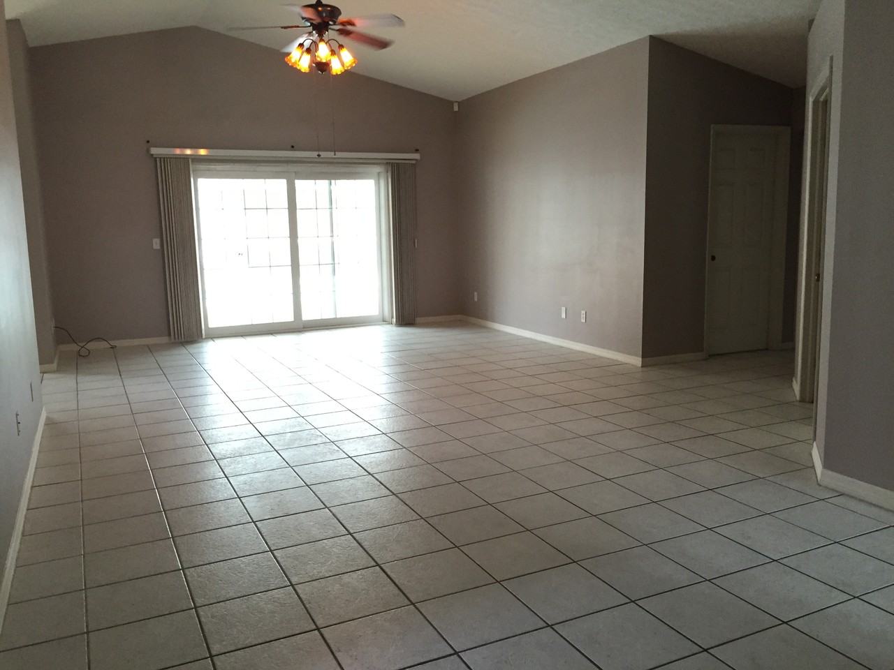 1220 Acanthus Ave - Photo 3 of 19