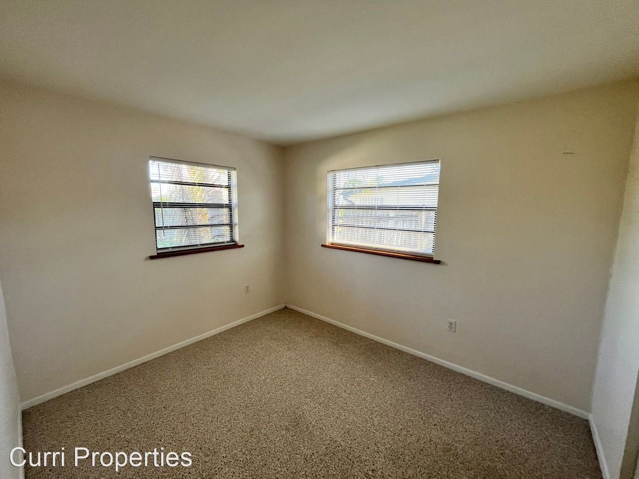 2244 Shelby Dr - Photo 2 of 11