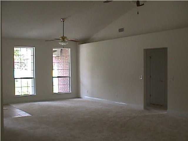 232 Foxchase Way - Photo 3 of 13