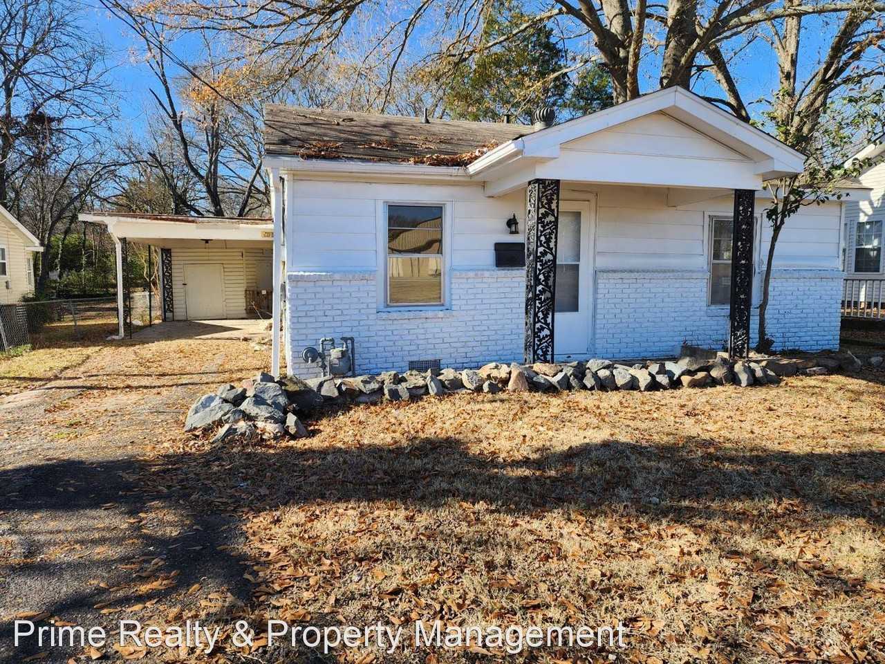 511 S Richards, Benton, AR 72015 2 Bedroom House for 1,000/month Zumper