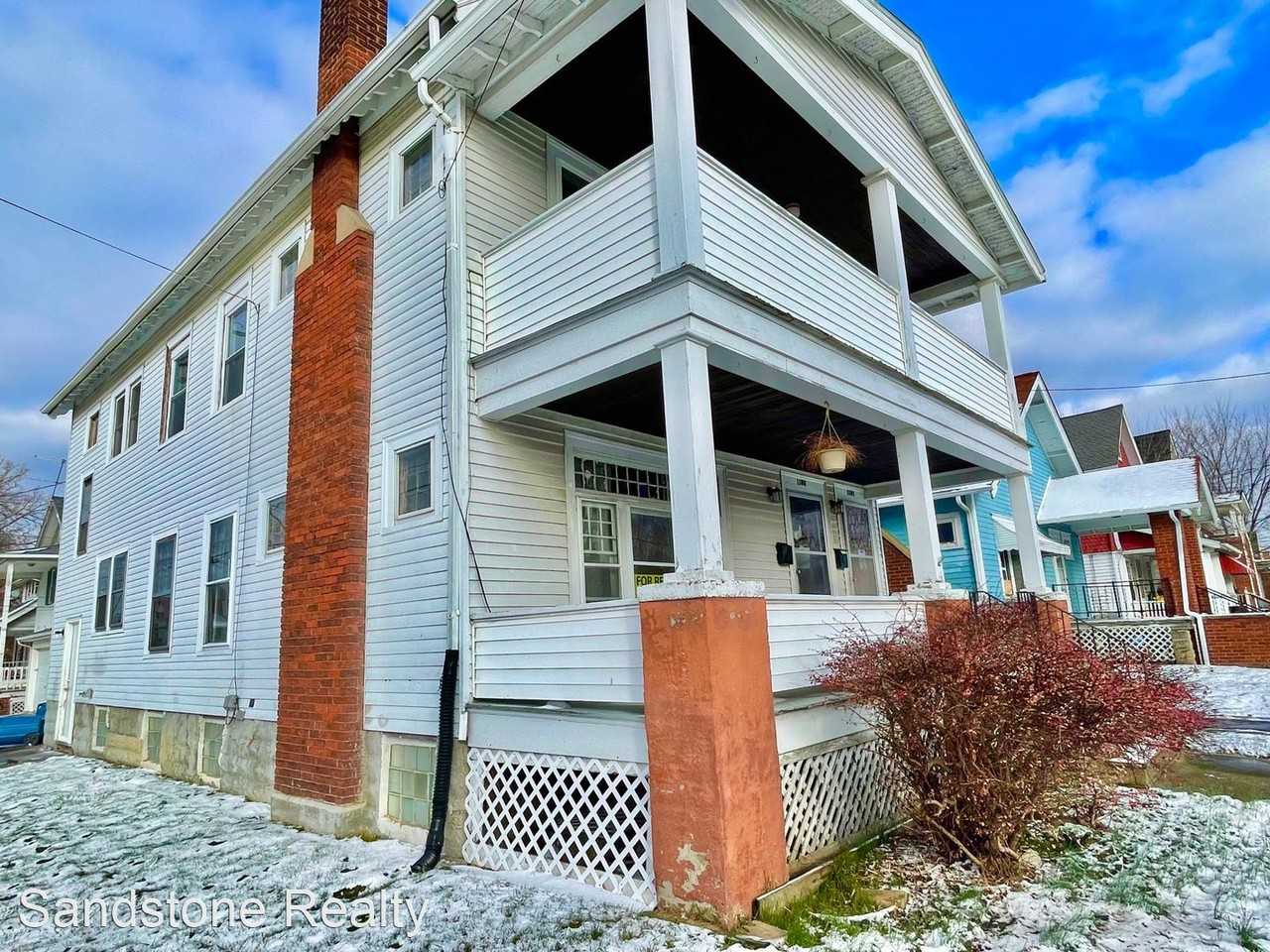 1184  - 1186 W 8th St - Photo 3 of 50